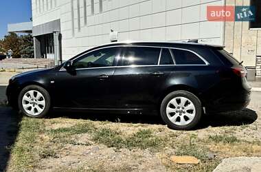 Универсал Opel Insignia 2016 в 