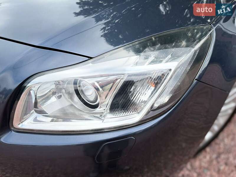 Универсал Opel Insignia 2009 в Ирпене