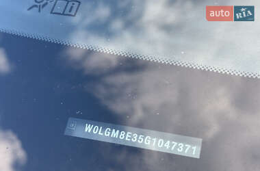 Универсал Opel Insignia 2015 в 