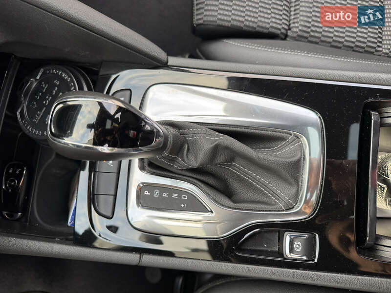 Універсал Opel Insignia 2021 в Хусті