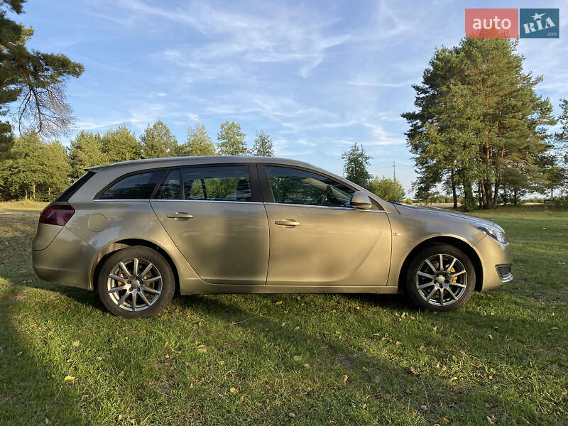 Универсал Opel Insignia 2016 в Ратным