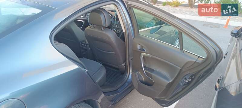 Седан Opel Insignia 2011 в Софиевской Борщаговке фото 16 Седан Opel Insignia 2011 в Софиевской Борщаговке