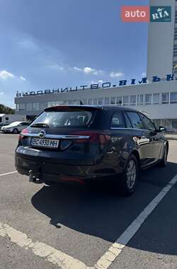 Універсал Opel Insignia 2015 в 