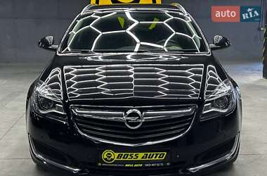 Универсал Opel Insignia 2016 в 