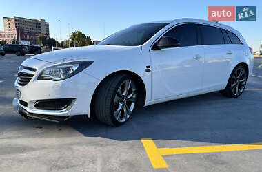 Универсал Opel Insignia 2016 в Гусятине