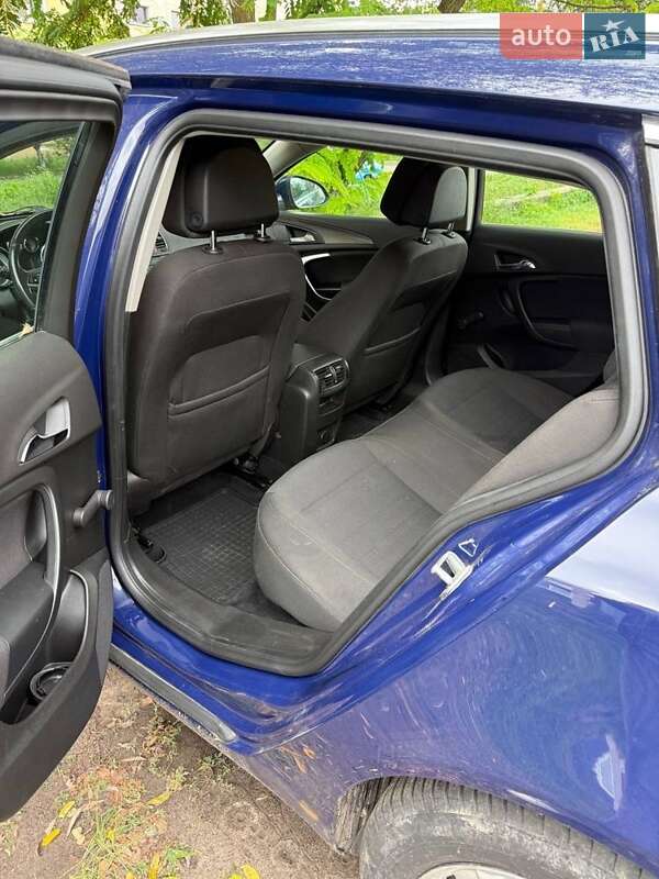 Универсал Opel Insignia 2009 в Конотопе