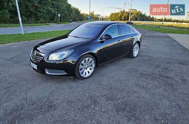 Седан Opel Insignia 2009 в 