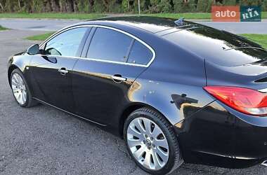 Седан Opel Insignia 2009 в 
