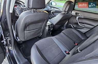 Седан Opel Insignia 2009 в 
