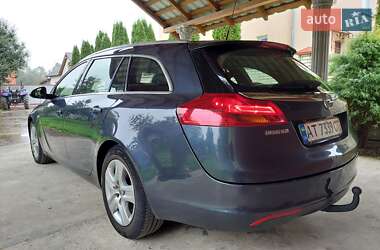 Универсал Opel Insignia 2010 в 