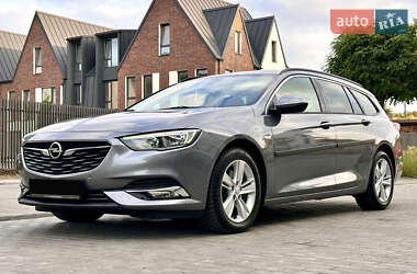 Универсал Opel Insignia 2019 в Умани