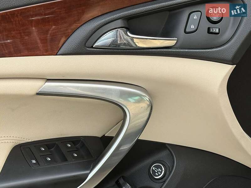 Универсал Opel Insignia 2014 в Одессе