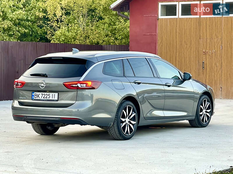 Универсал Opel Insignia 2017 в Млинове