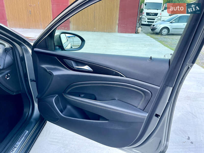 Универсал Opel Insignia 2017 в Млинове