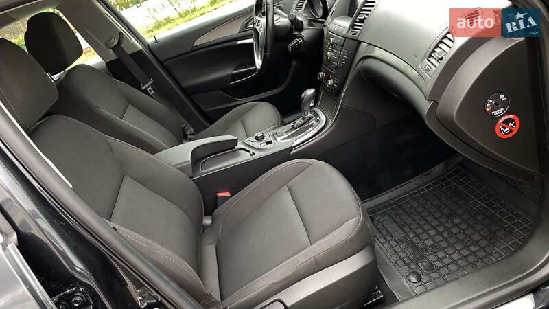 Универсал Opel Insignia 2011 в Луцке