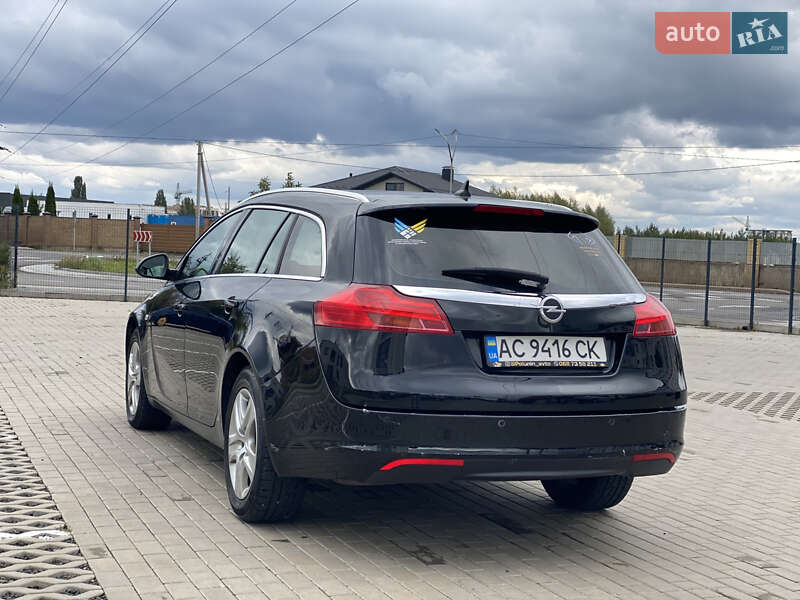 Универсал Opel Insignia 2011 в Луцке