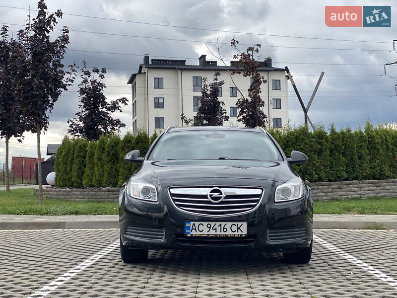 Универсал Opel Insignia 2011 в Луцке