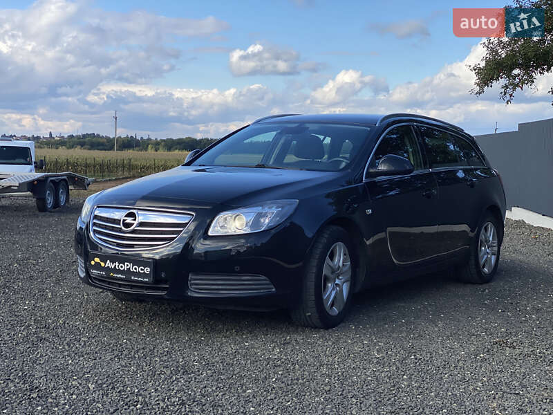 Универсал Opel Insignia 2011 в Луцке