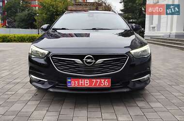 Универсал Opel Insignia 2018 в 