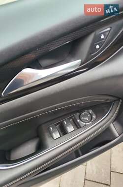 Универсал Opel Insignia 2018 в 