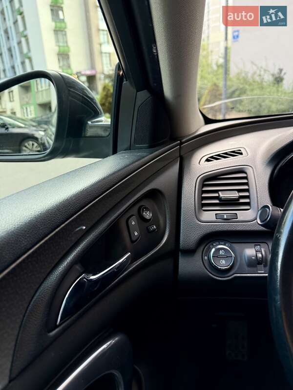 Універсал Opel Insignia 2016 в Києві