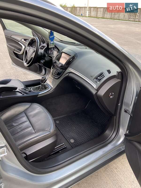 Универсал Opel Insignia 2015 в Жмеринке