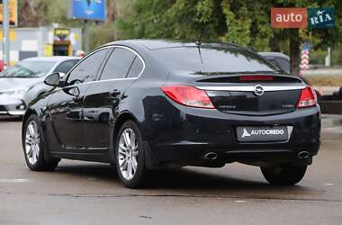 Седан Opel Insignia 2009 в  фото 5 Седан Opel Insignia 2009 в