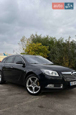 Универсал Opel Insignia 2010 в Киеве