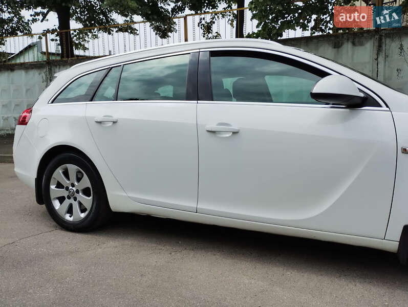 Универсал Opel Insignia 2013 в Могилев-Подольске фото 8 Универсал Opel Insignia 2013 в Могилев-Подольске