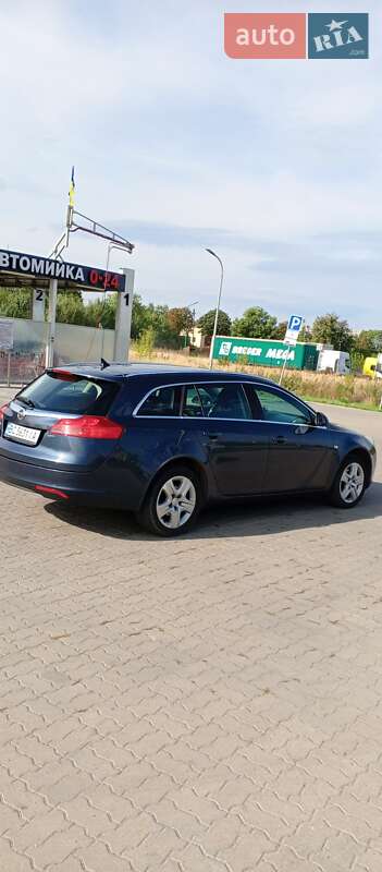 Универсал Opel Insignia 2009 в Львове