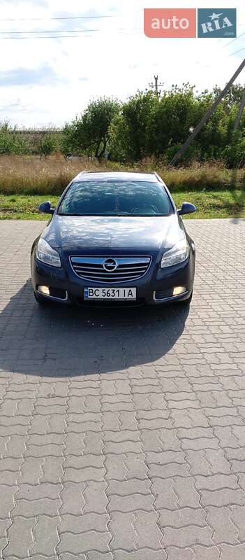 Универсал Opel Insignia 2009 в Львове