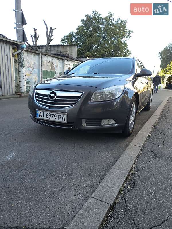 Универсал Opel Insignia 2009 в Киеве