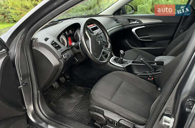 Универсал Opel Insignia 2009 в 