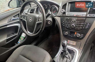Лифтбек Opel Insignia 2009 в Киеве