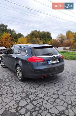 Универсал Opel Insignia 2009 в 