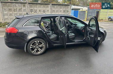 Універсал Opel Insignia 2009 в  фото 5 Універсал Opel Insignia 2009 в