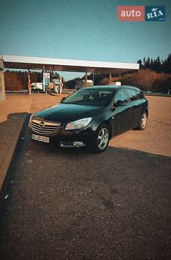 Універсал Opel Insignia 2011 в Малині