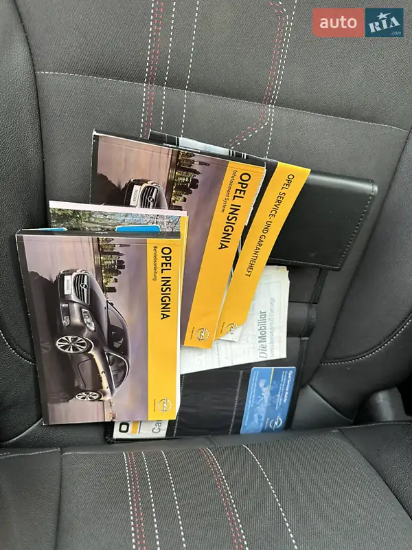 Седан Opel Insignia 2012 в Тернополе документ