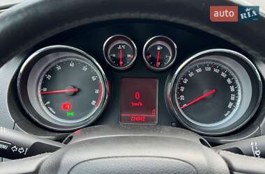 Лифтбек Opel Insignia 2009 в 