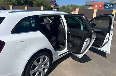 Универсал Opel Insignia 2014 в 