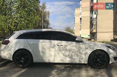 Універсал Opel Insignia 2014 в Луцьку