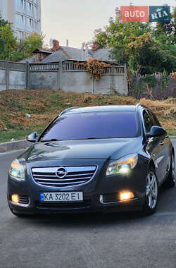 Универсал Opel Insignia 2010 в Чернигове