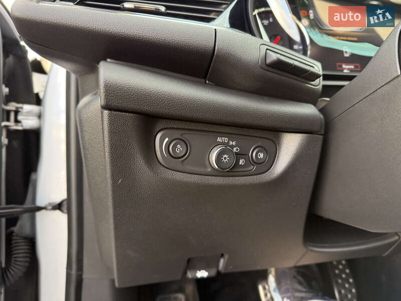 Универсал Opel Insignia 2018 в Черновцах фото 14 Универсал Opel Insignia 2018 в Черновцах