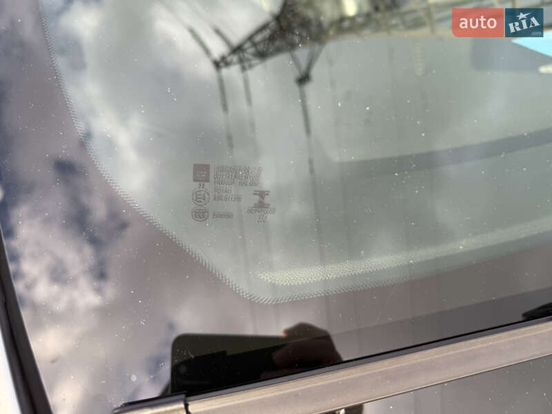 Универсал Opel Insignia 2018 в Черновцах фото 28 Универсал Opel Insignia 2018 в Черновцах