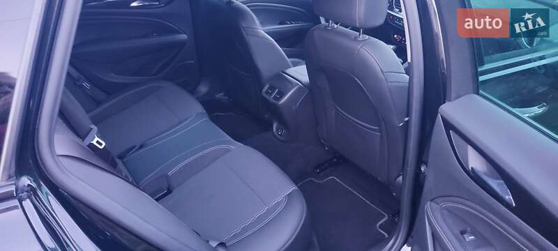 Универсал Opel Insignia 2017 в Киеве фото 23 Универсал Opel Insignia 2017 в Киеве