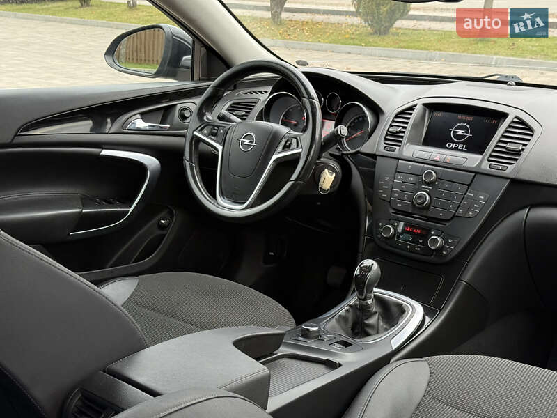 Универсал Opel Insignia 2010 в Ивано-Франковске фото 16 Универсал Opel Insignia 2010 в Ивано-Франковске