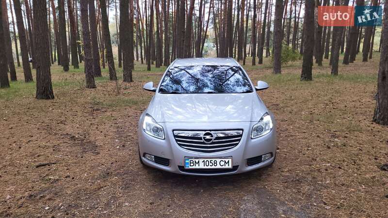 Универсал Opel Insignia 2012 в Сумах