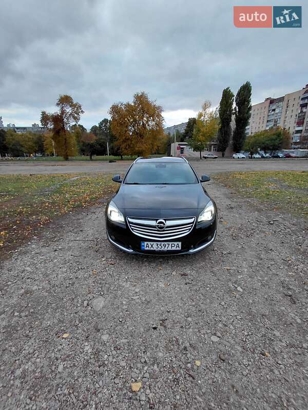 Універсал Opel Insignia 2014 в Харкові
