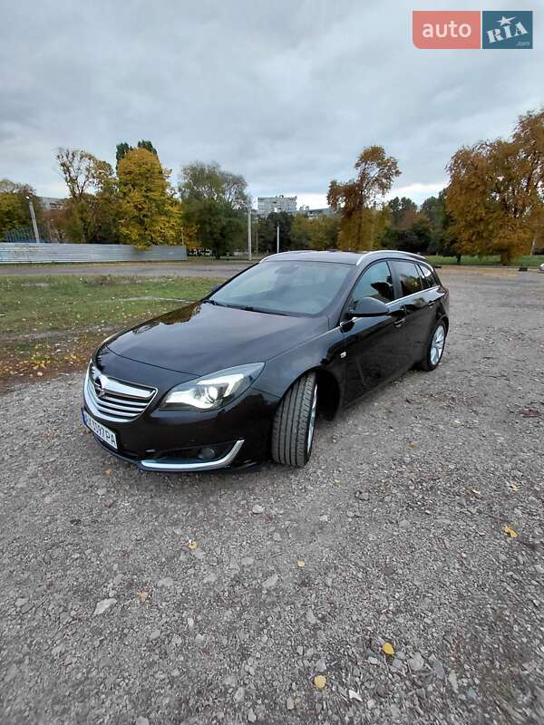 Універсал Opel Insignia 2014 в Харкові