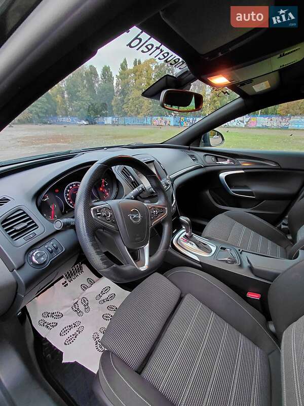 Універсал Opel Insignia 2014 в Харкові